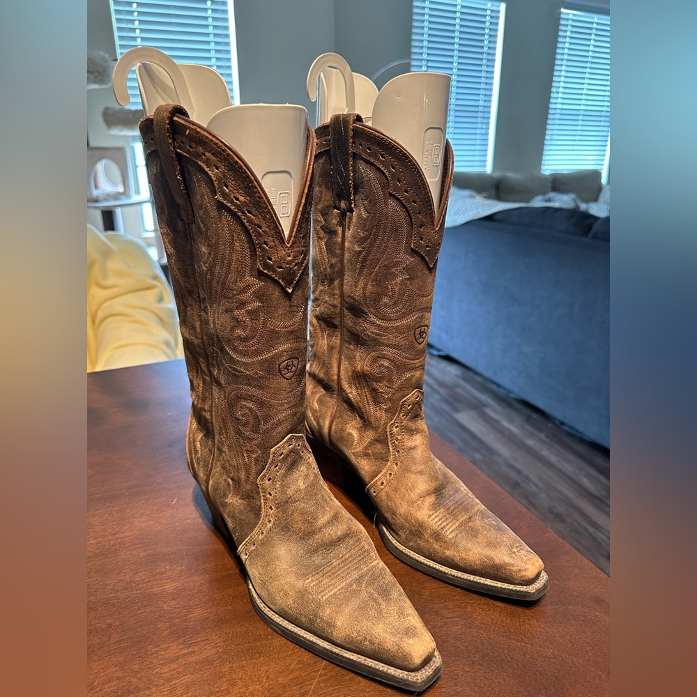 Ariat Boots Brown